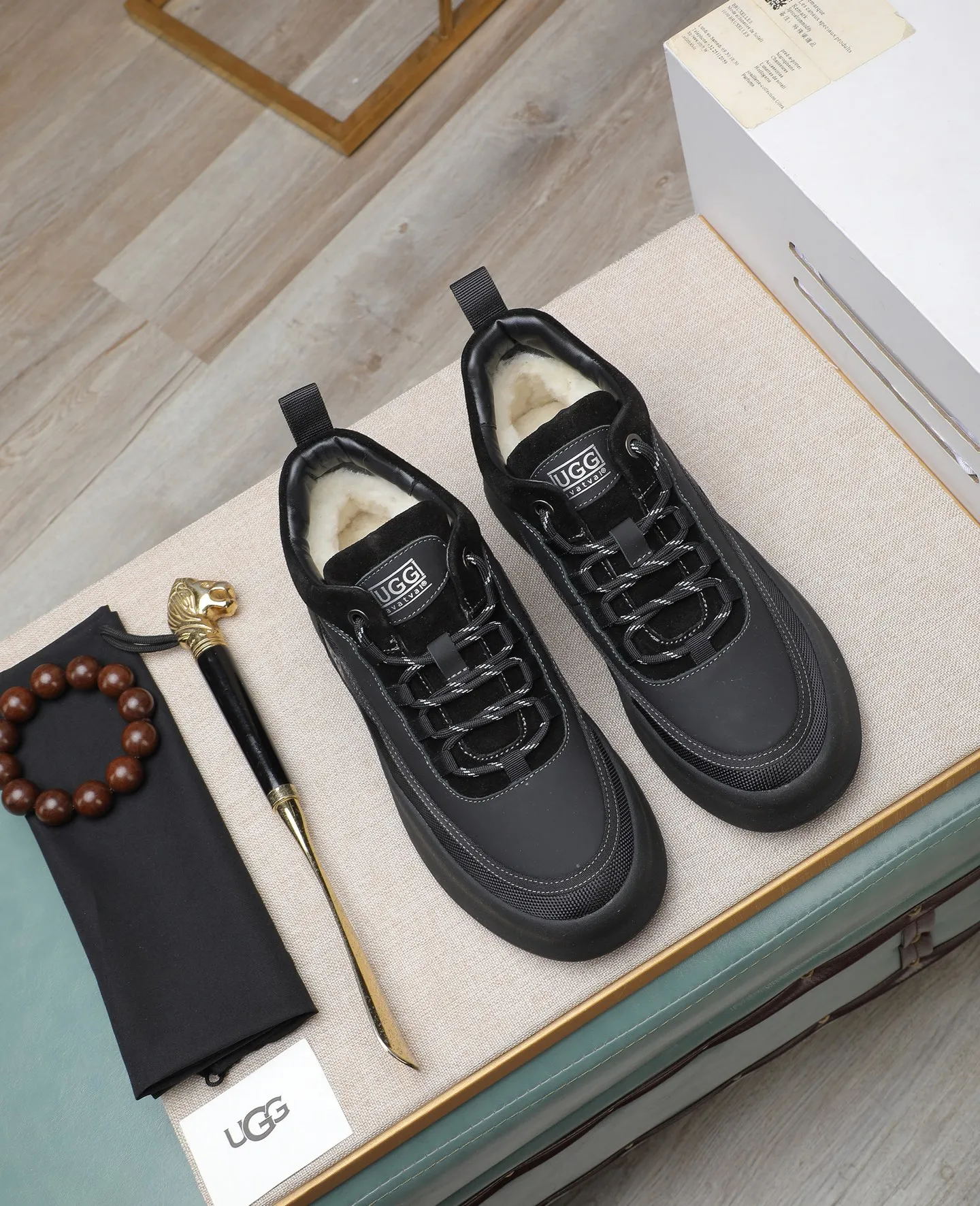 Men's shoes 💰660 IUGGI new retro presbyopia men's shoes, casual and versatile, full of high-end sense, fashionable, luxury and personalized style, joint style, retro presbyopia factor, full of handsome style, first layer suede cowhide, lining wool, rubber outsole, light and non-slip size: 39-44